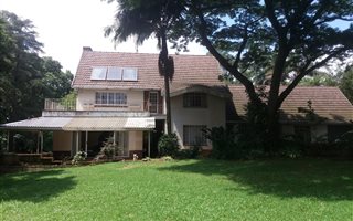 4 Bedroom House in Blackridge