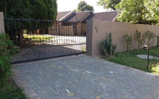 3 Bedroom House in Mackenzie Park