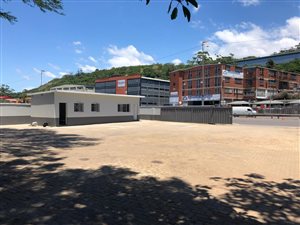 880 m² Commercial space in Asherville