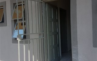1 Bedroom Apartment in Alrode