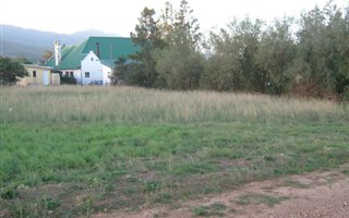991 m² Land available in Riviersonderend
