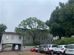 152 m² Commercial space in Hyde Park
