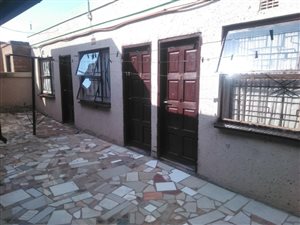 3 Bed House in Ap Khumalo