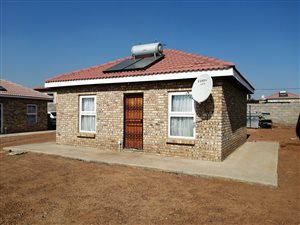 2 Bed House in Lehae