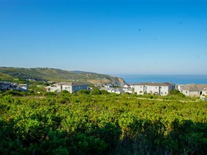 953 m² Land available in Pezula Golf Estate