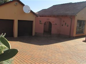 3 Bed House in Ridgeway
