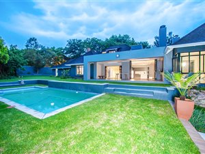 5 Bed House in Craighall
