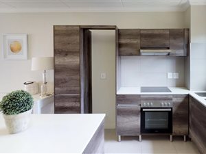 2 Bedroom Apartment in Carlswald North Estate