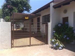 2 Bed Garden Cottage in Wilro Park