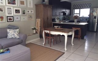 2 Bedroom Apartment in Craighall