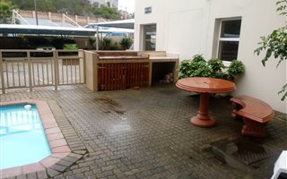 2 Bedroom Apartment in Boland Park