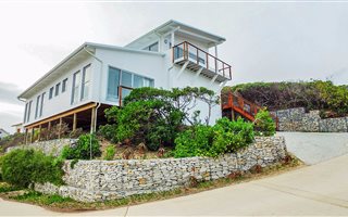 3 Bedroom House in Cola Beach