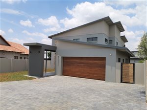 4 Bed House in Newmark Estate