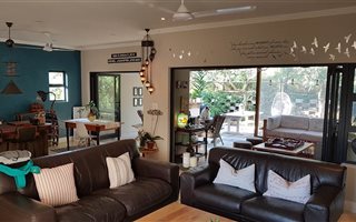 3 Bedroom House in Tinley Manor and surrounds