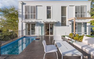 3 Bedroom House in Oranjezicht