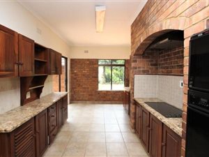 5 Bed House in Bedfordview