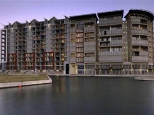 3 Bed Apartment in Point Waterfront