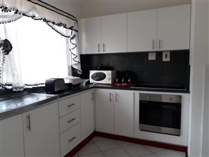 3 Bed Flat in Kabega