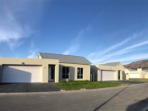 3 Bed House in Northern Paarl