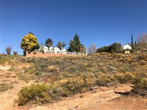 1005 m² Land available in Fairway Heights