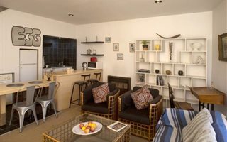 1 Bedroom Garden Cottage in Orchards