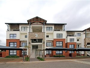 1 Bed Apartment in Linbro Park