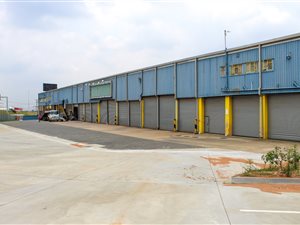 11500 m² Industrial space in Germiston Central