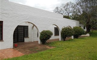 4 Bedroom House in Waterfall