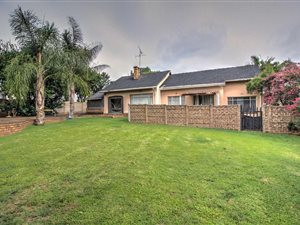 3 Bed House in Birch Acres
