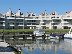 2 Bed Apartment in Port Owen