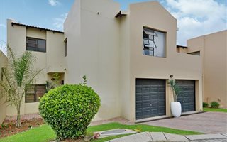 3 Bedroom Cluster in Dainfern