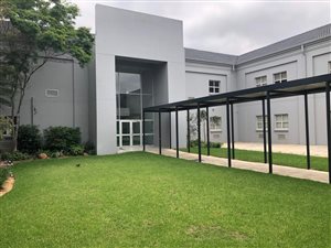 612 m² Commercial space in Noordwyk