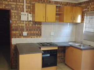 1 Bedroom Flat in De Beers