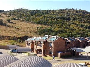 2 Bed Apartment in Naturena