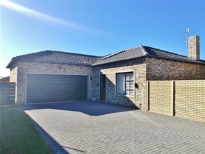 3 Bed Townhouse in Lorraine