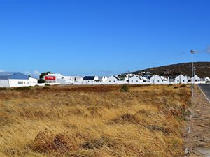 523 m² Land available in St Helena Bay