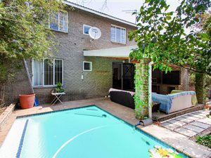 4 Bed Townhouse in Malanshof