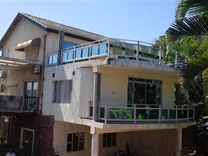 10 Bed House in Durban North