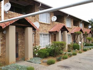 2 Bed Apartment in Rietfontein