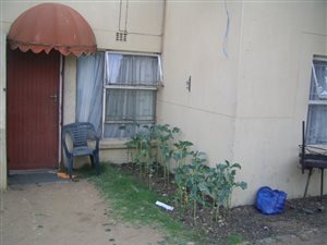 3 Bed Townhouse in Bloubosrand