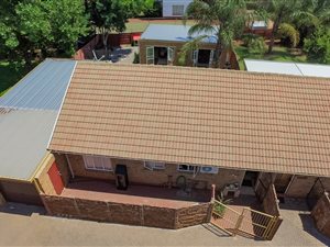 3 Bedroom Townhouse in Eldoraigne