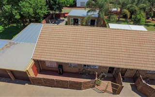 3 Bedroom Townhouse in Eldoraigne