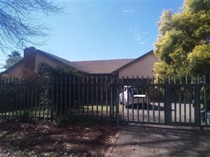 12 Bed House in Vanderbijlpark SE7