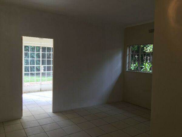 2 Bed Garden Cottage To Rent In Edenvale Rr2445032 Private