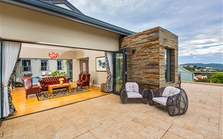 4 Bedroom House in Pezula Golf Estate