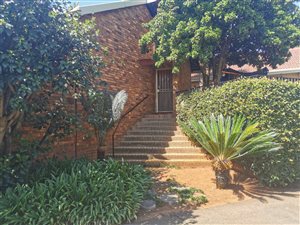 3 Bed Townhouse in Lynnwood Ridge