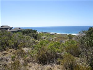 3830 m² Land available in Moquini Coastal Estate