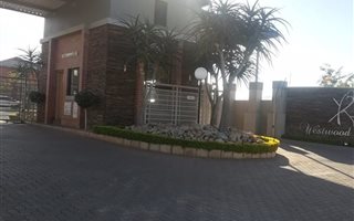 2 Bedroom Apartment in Kameelfontein and surrounds