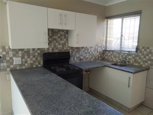 3 Bedroom Townhouse in Lakefield