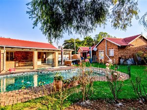 5 Bed House in Cresslawn